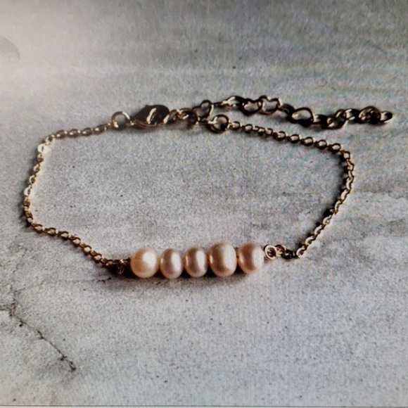 Estrella & Luna Jewelry - ❗LAST TWO❗Dainty Pearl Bracelets